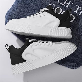 Velarié Black – Understated. Unmistakable.